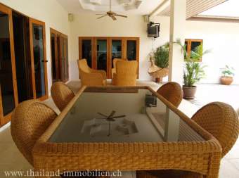 Luxusvilla mit Swimmingpool Ferienhaus in Thailand - Bild 2